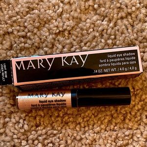 3 for 15 🌸 Mary Kay Liquid Eye Shadow - Light Beam